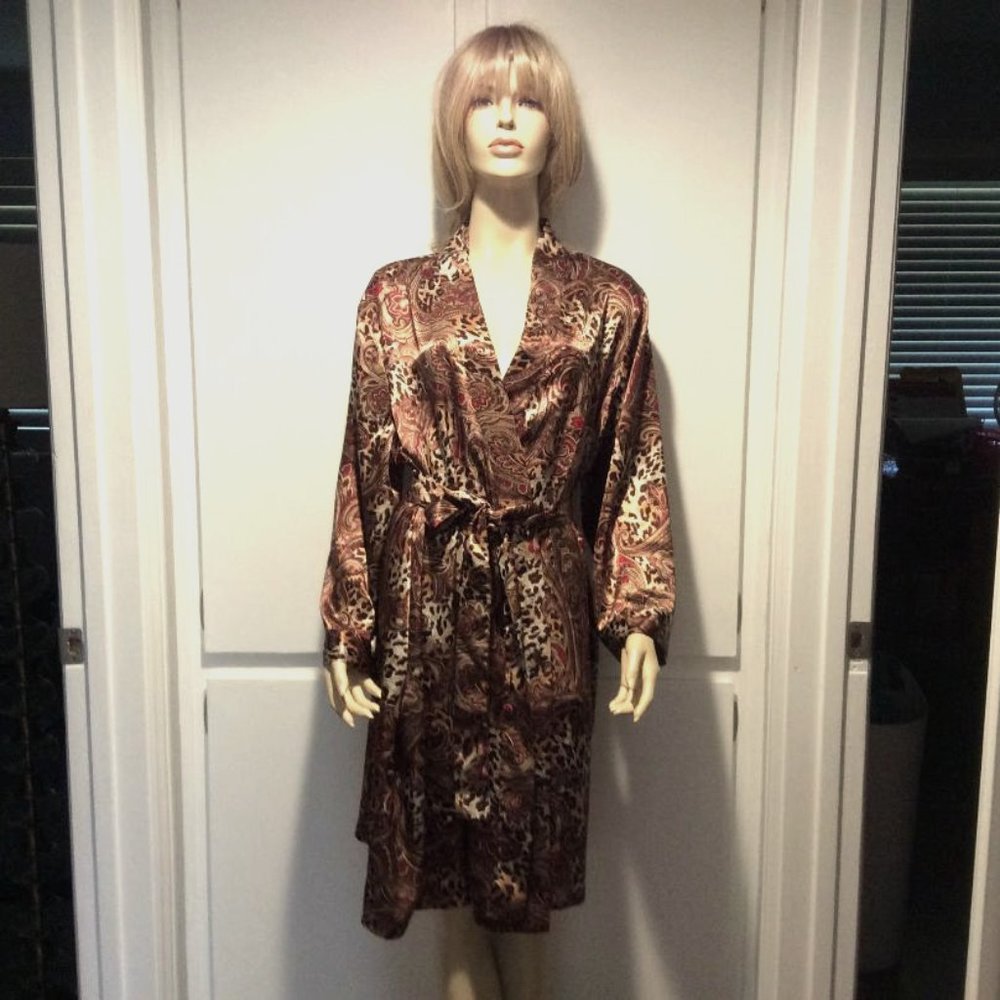 Morgan Taylor Intimates 2X Satiny Kimono robe NWOT - Picture 1 of 7